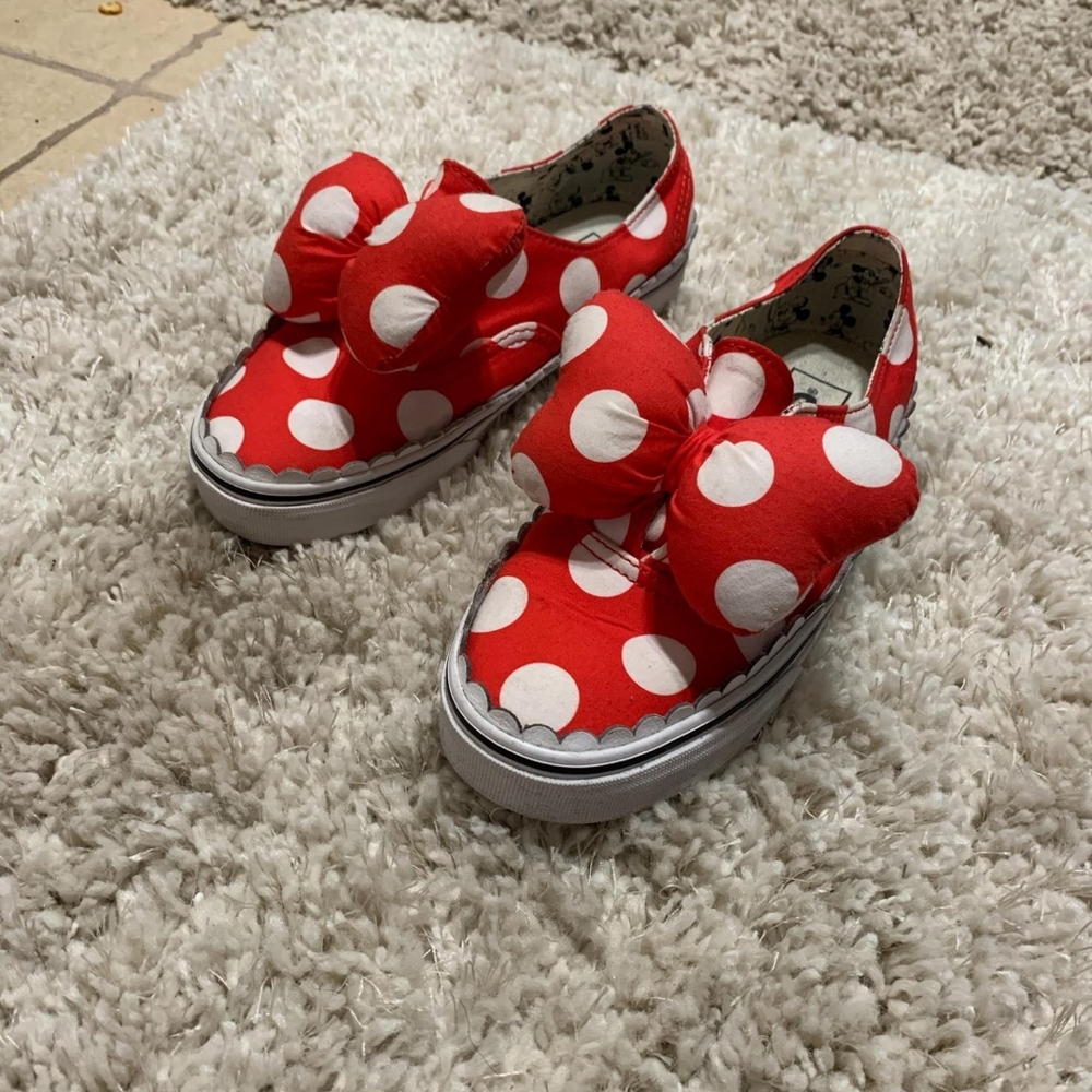 Minnie Mouse Vans